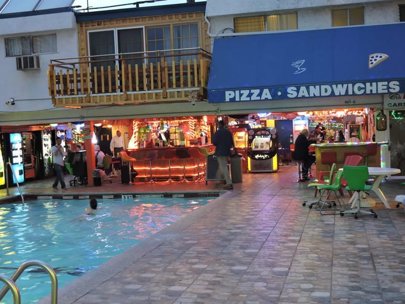 แบคแพคเกอร์ พาราไดซ์ Hostel อิงเกิลวูด ภายนอก รูปภาพ